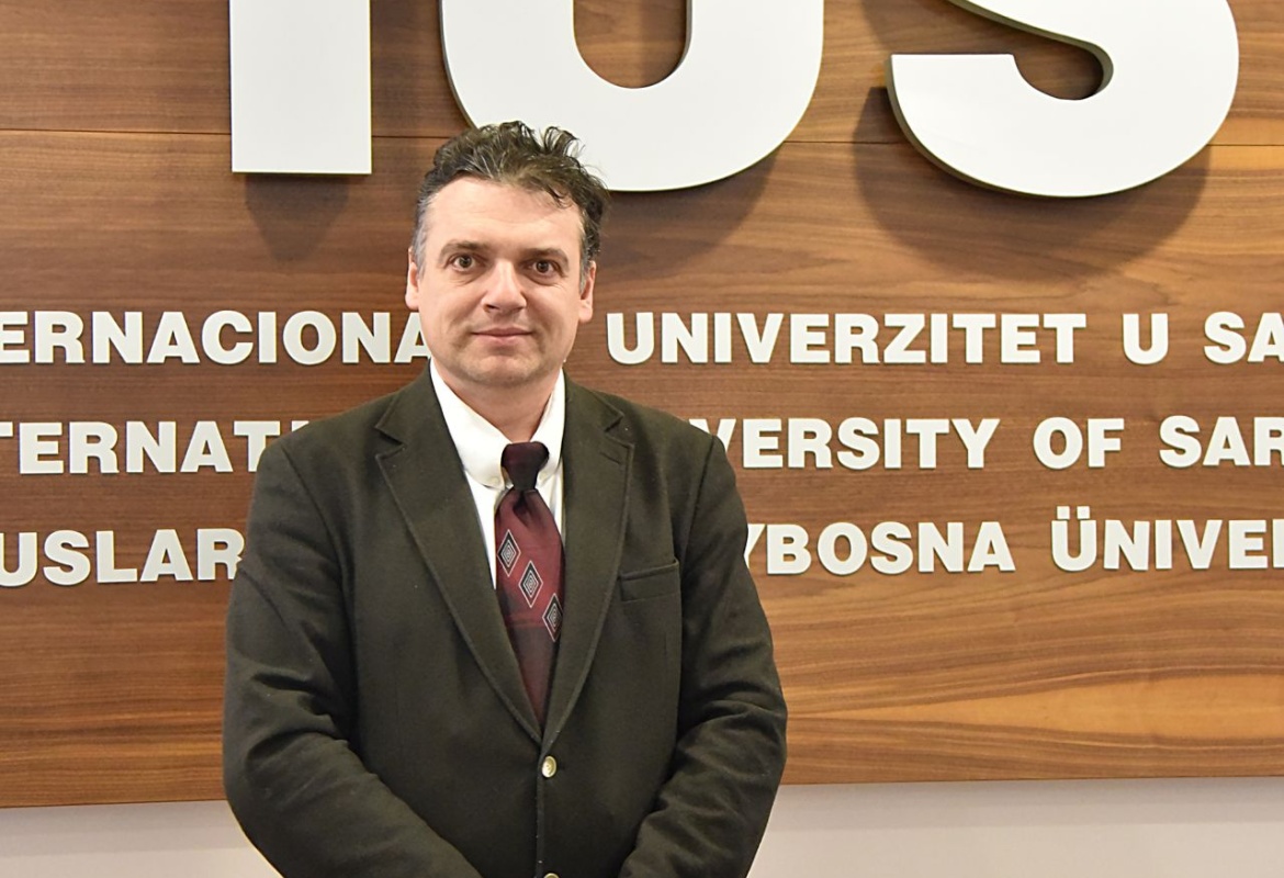 Unveiling the Foundations: Dr. Ognjen Riđić Explores the Structure of Unfounded Beliefs about COVID-19 Worldwide